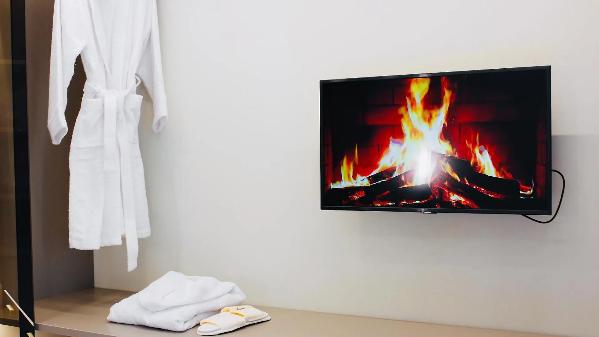 Easylife - Luxury Design Apartment With Jacuzzi Milan