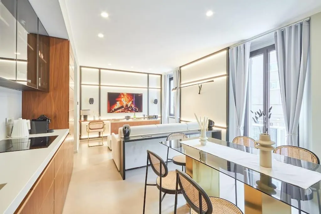 Easylife - Luxury Design Apartment With Jacuzzi Milan Italy