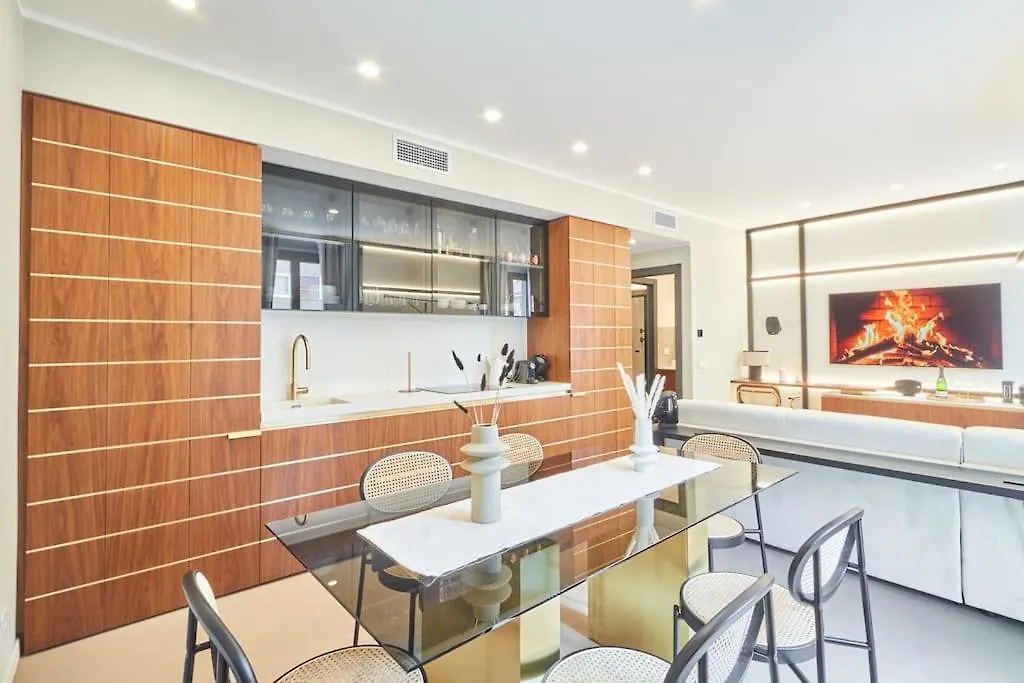 Easylife - Luxury Design Apartment With Jacuzzi Milan 0*,